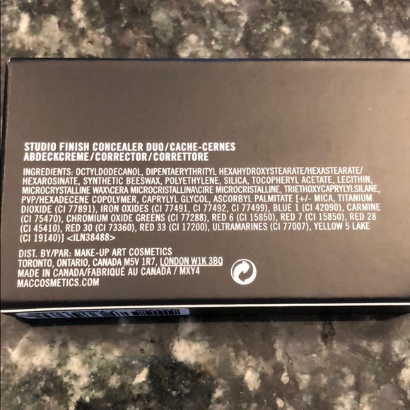 MAC finish concealer duo NW40/NC45 - Picture 4 of 5